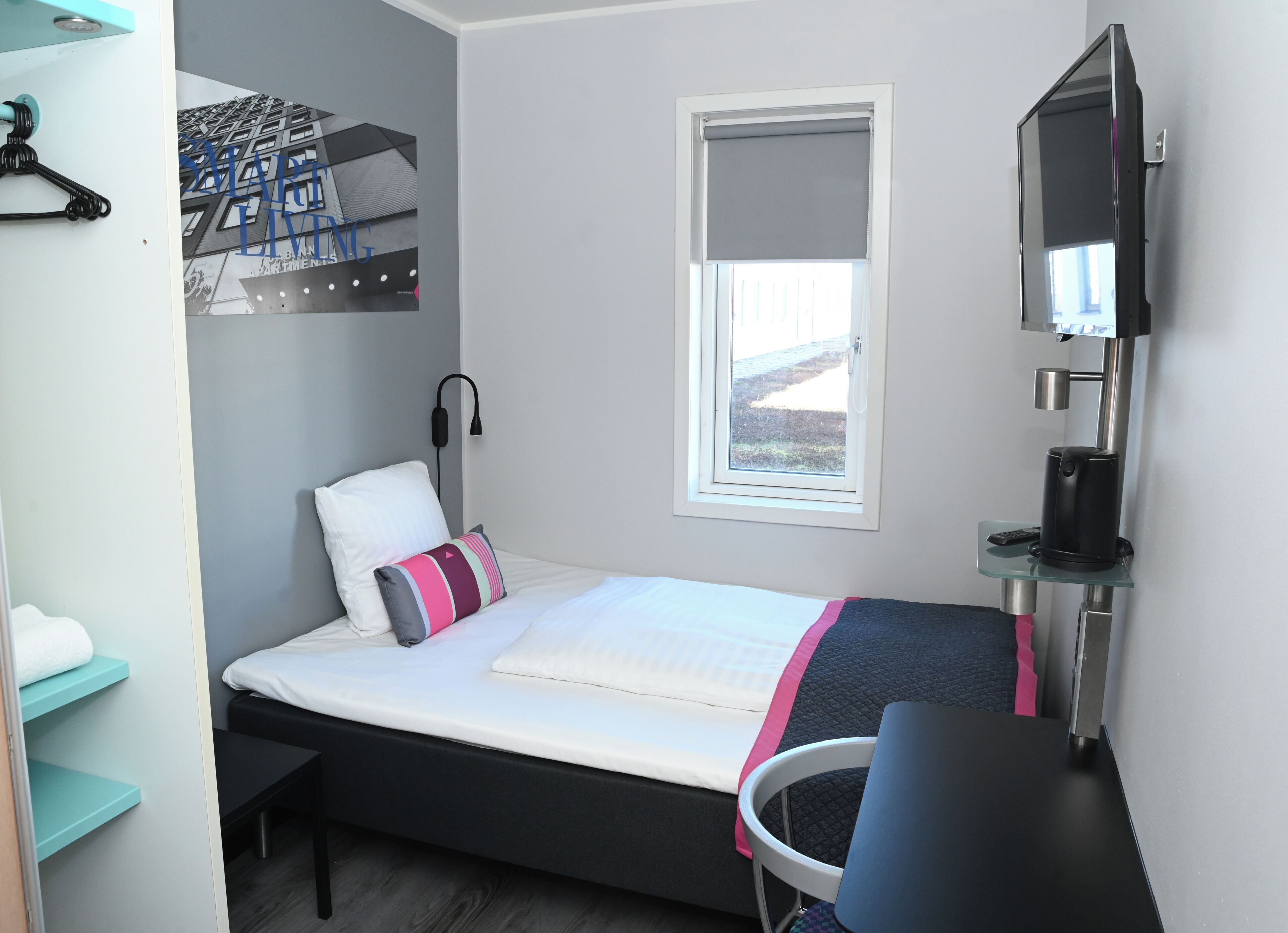 Habitación doble estándar | Ropa de cama hipoalergénica, escritorio y insonorización 