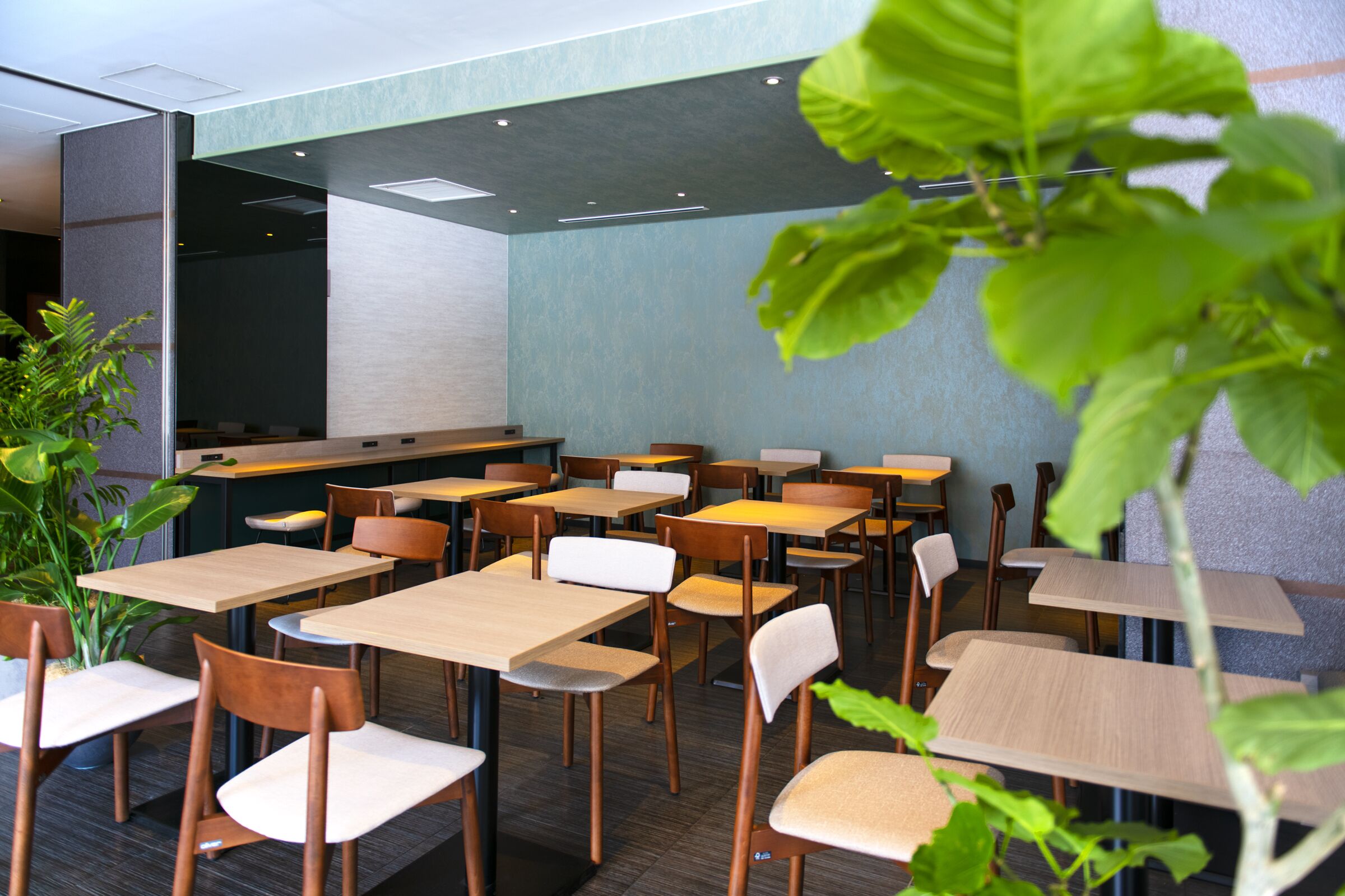 daily buffet breakfast (jpy 1540 per person)