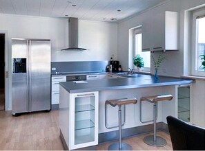 Appartement | Décor unique, ameublement unique, bureau