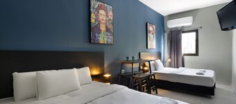 Liber Seashore Suites