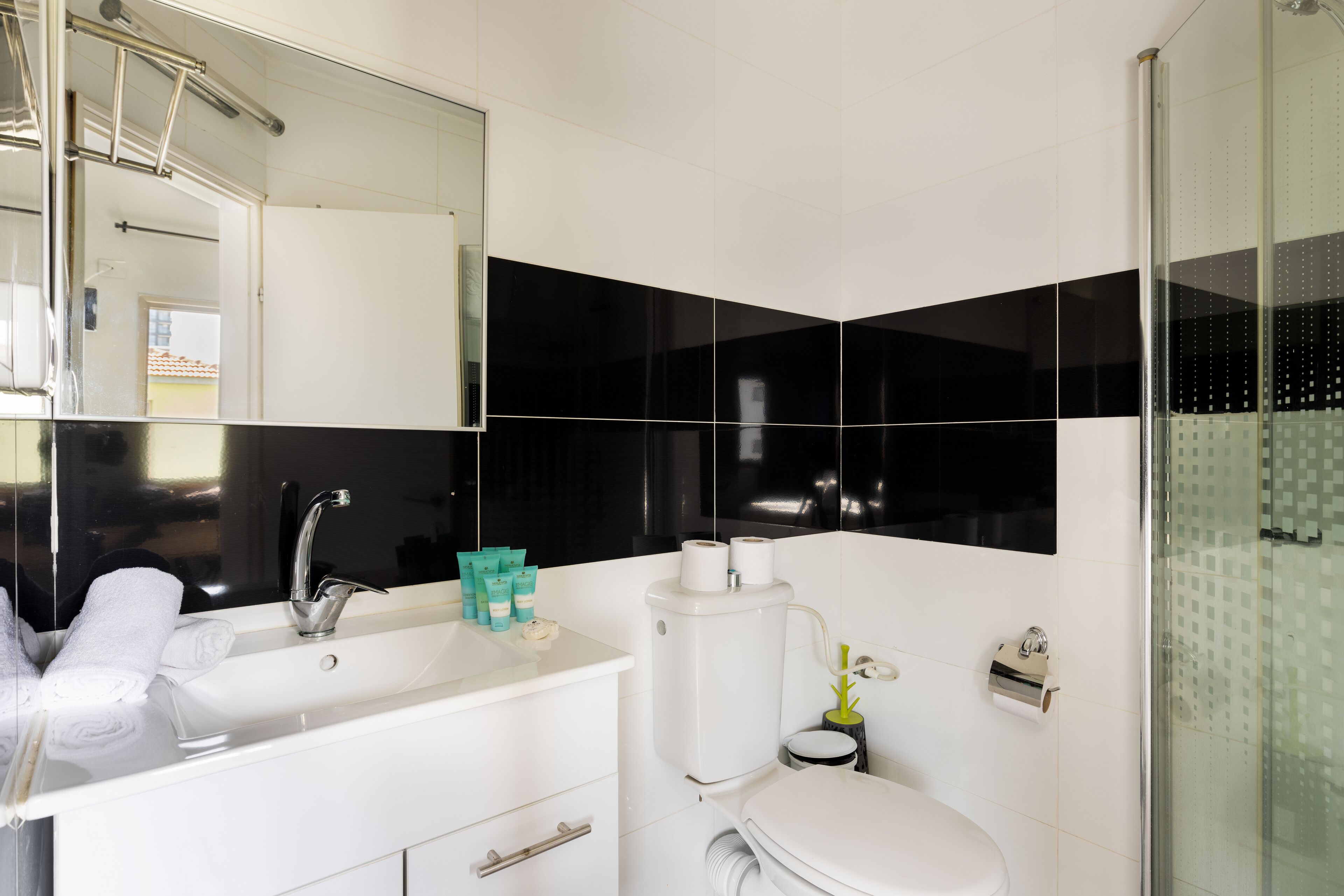 Photo - Liber Tel Aviv Sea Shore Suites BY RAPHAEL HOTELS