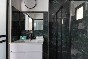 Apartment, 1 Bedroom, Beachside | In-room safe, desk, laptop workspace, soundproofing - Liber Seashore Suites (Tel Aviv)