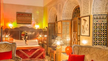 Suite | 1 bedroom, premium bedding, in-room safe, desk