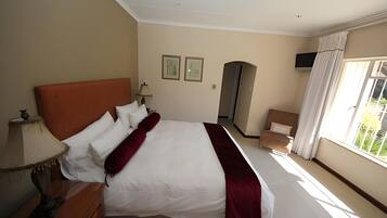 Room (Guest House En-Suite ) | Select Comfort beds, in-room safe, desk, free WiFi