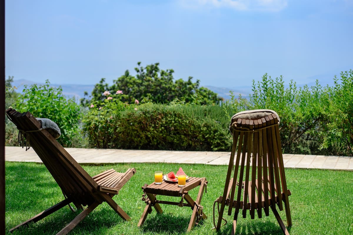Junior Suite with Sea of Galilee view and lawn | View from room
