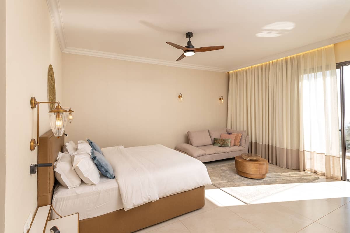1 bedroom, minibar, in-room safe, blackout drapes