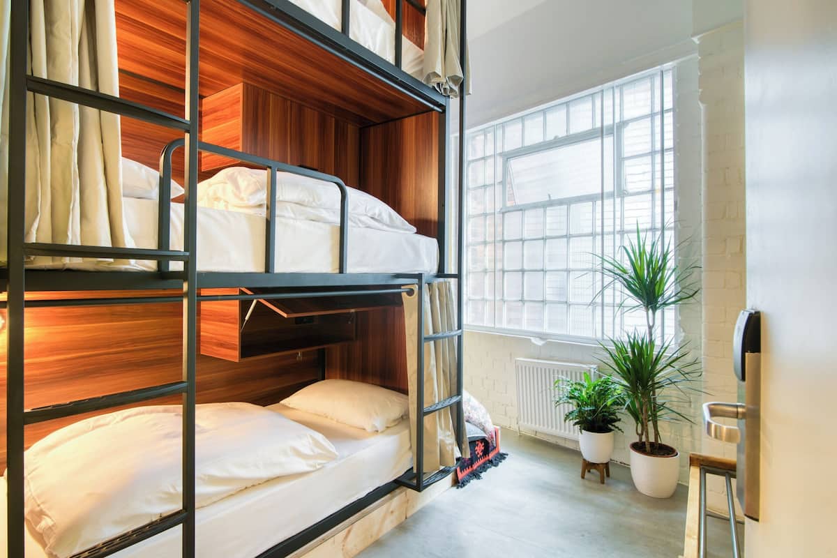 1 habitación, ropa de cama de alta calidad y cortinas blackout