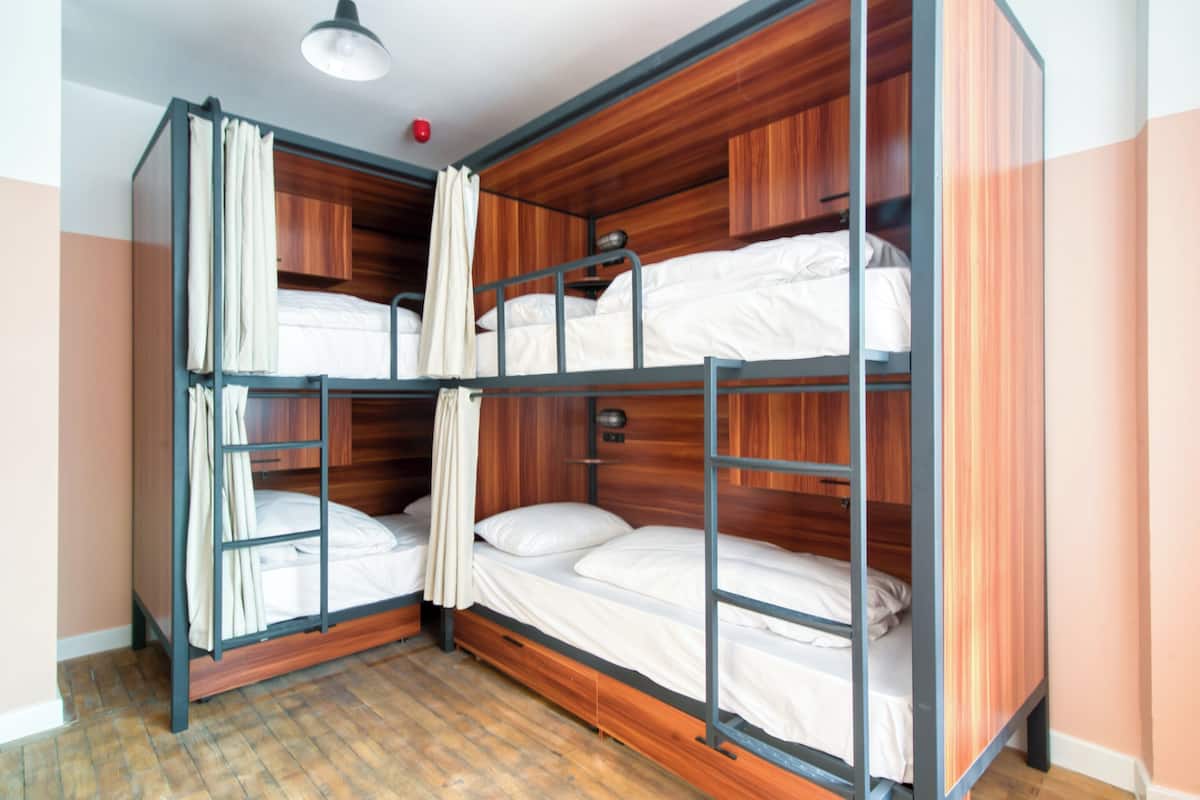 1 habitación, ropa de cama de alta calidad y cortinas blackout