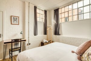 Ropa de cama de alta calidad y cortinas blackout 