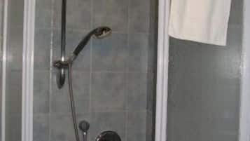 Douche de la salle de bain