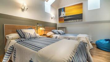 Family Triple Room, Sea View | Children’s theme room