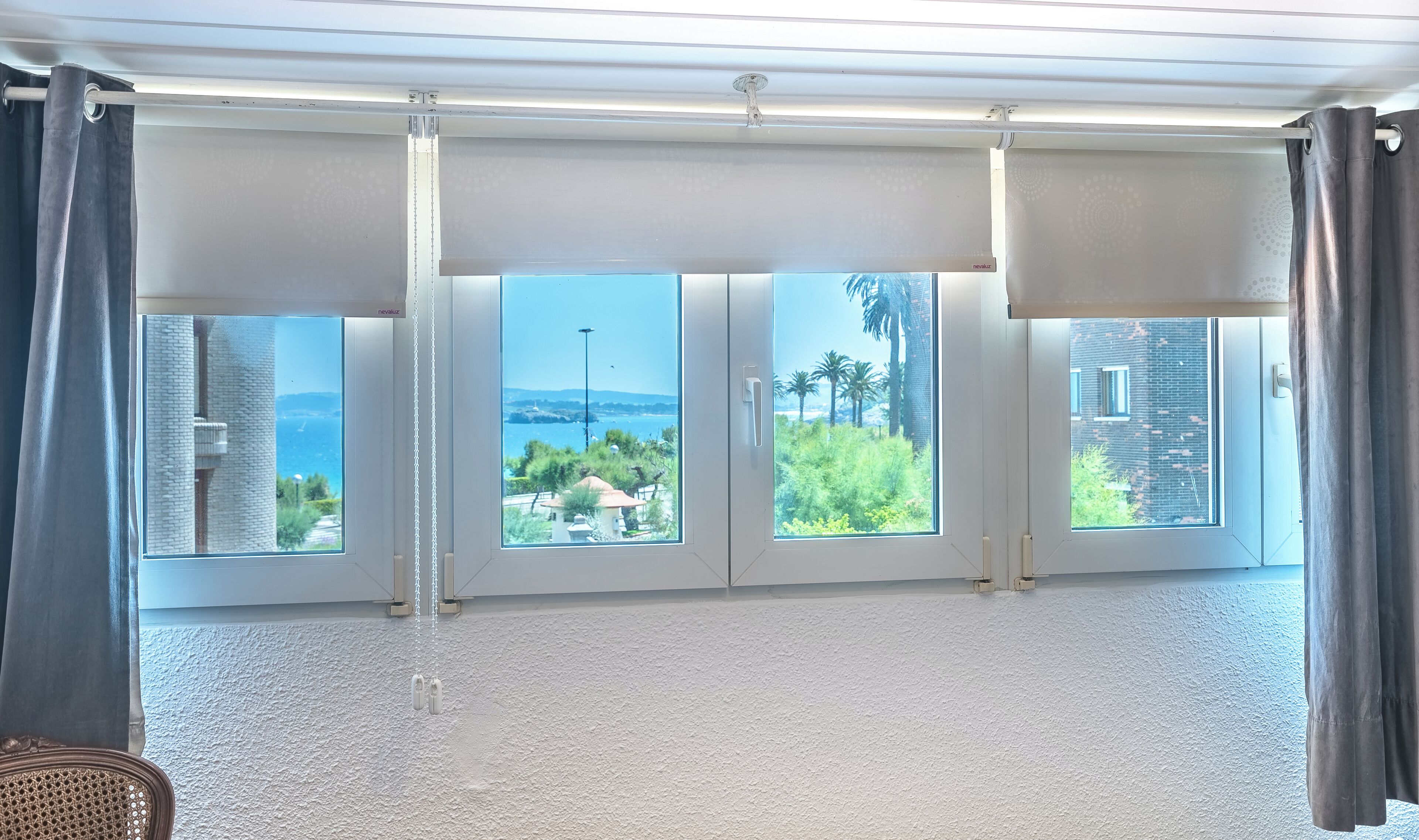 Quarto casal superior, 1 cama Queen, vista para o oceano | Vista do quarto