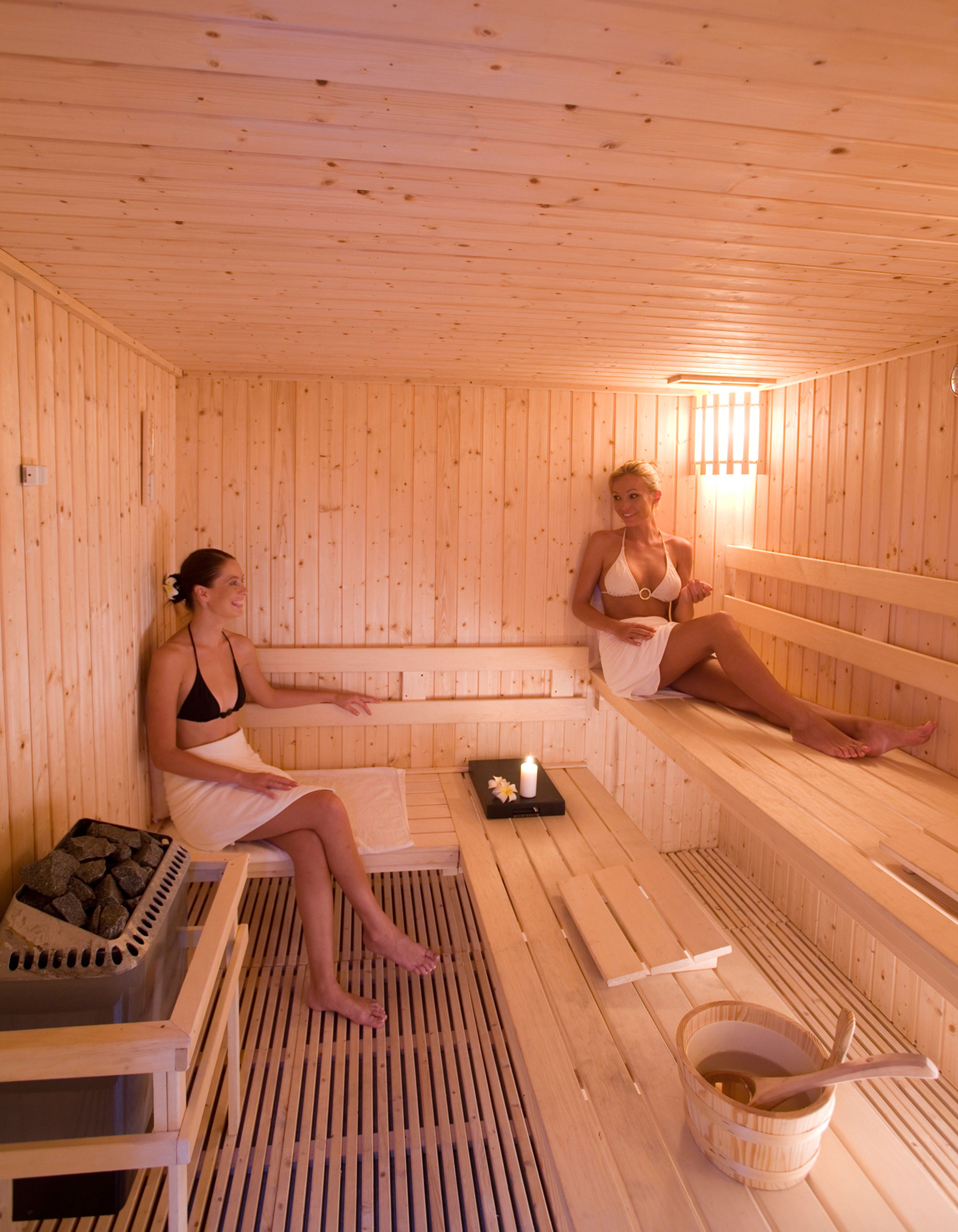 couples treatment room(s), sauna, hot tub, steam room, body treatments