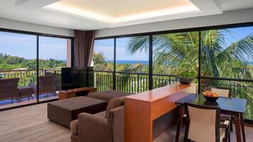 Familien-Suite, 1 King-Bett, Balkon, Meerblick