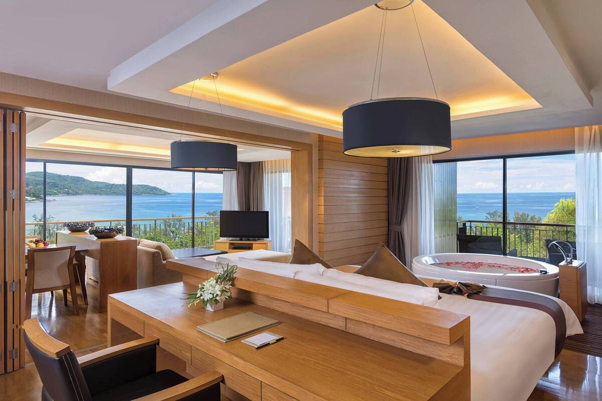 family suite, 1 king bed, balcony, sea view | view from room