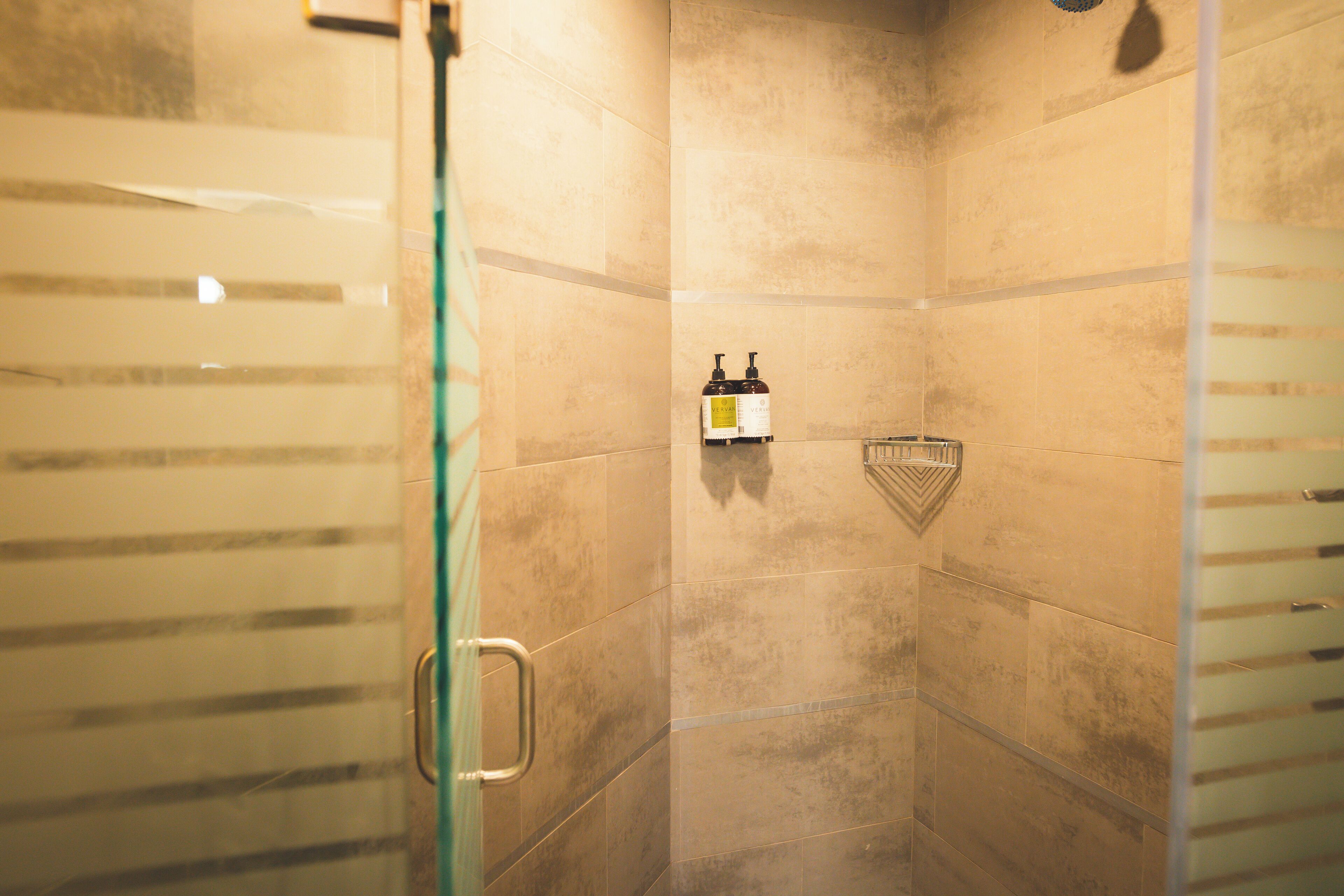 1 bedroom, in-room safe, desk, soundproofing