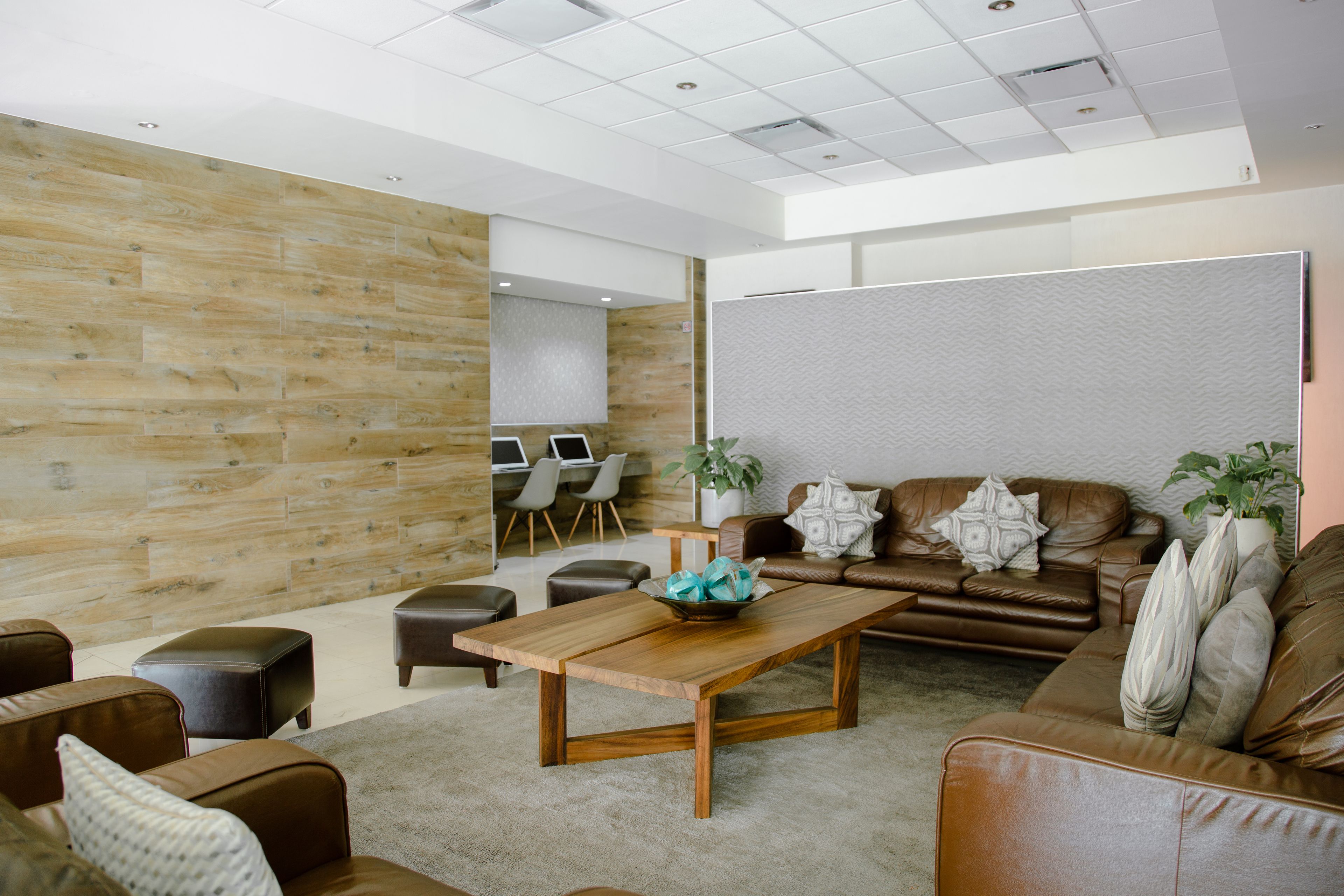 32-inch plasma tv with cable channels, tv