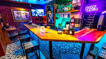 Bar (en la propiedad)