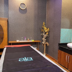 Tratamientos corporales, aromaterapia, masajes con piedras calientes