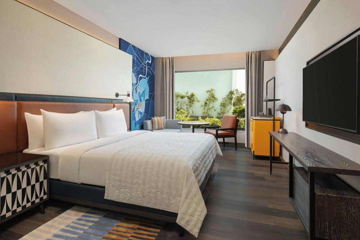 Chambre supérieure, 1 trÚs grand lit, vue sur la ville | 1 chambre, literie de qualité, minibar