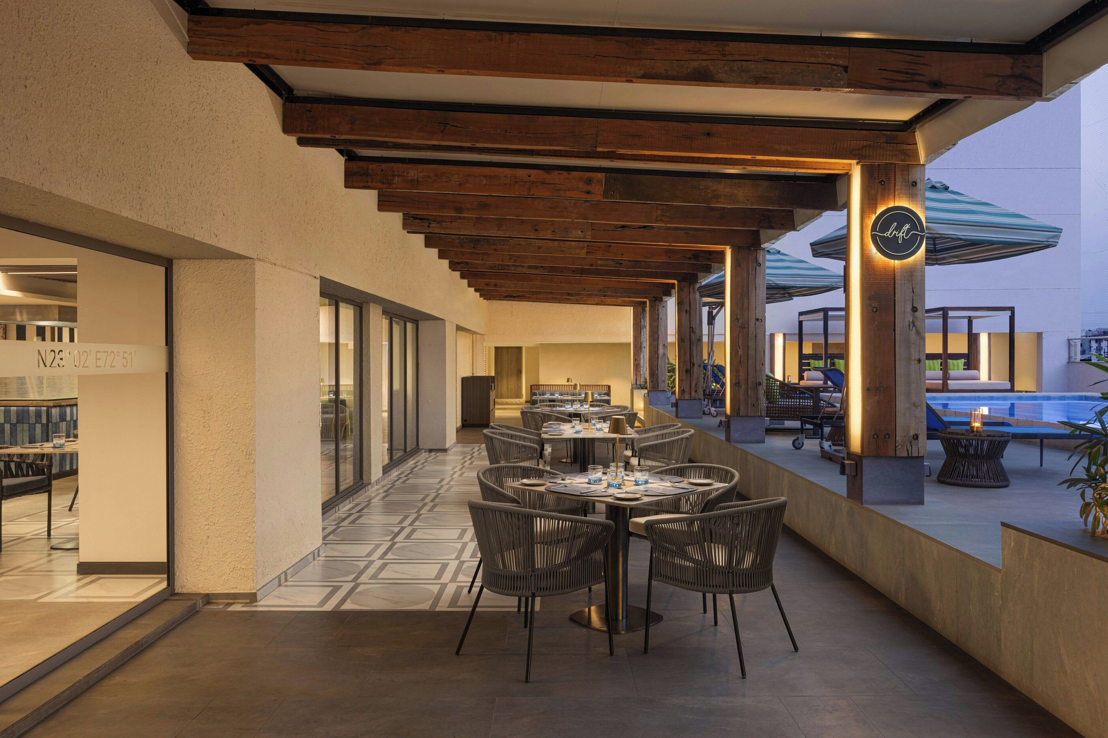 4 restaurantes, café da manhã, culinária internacional