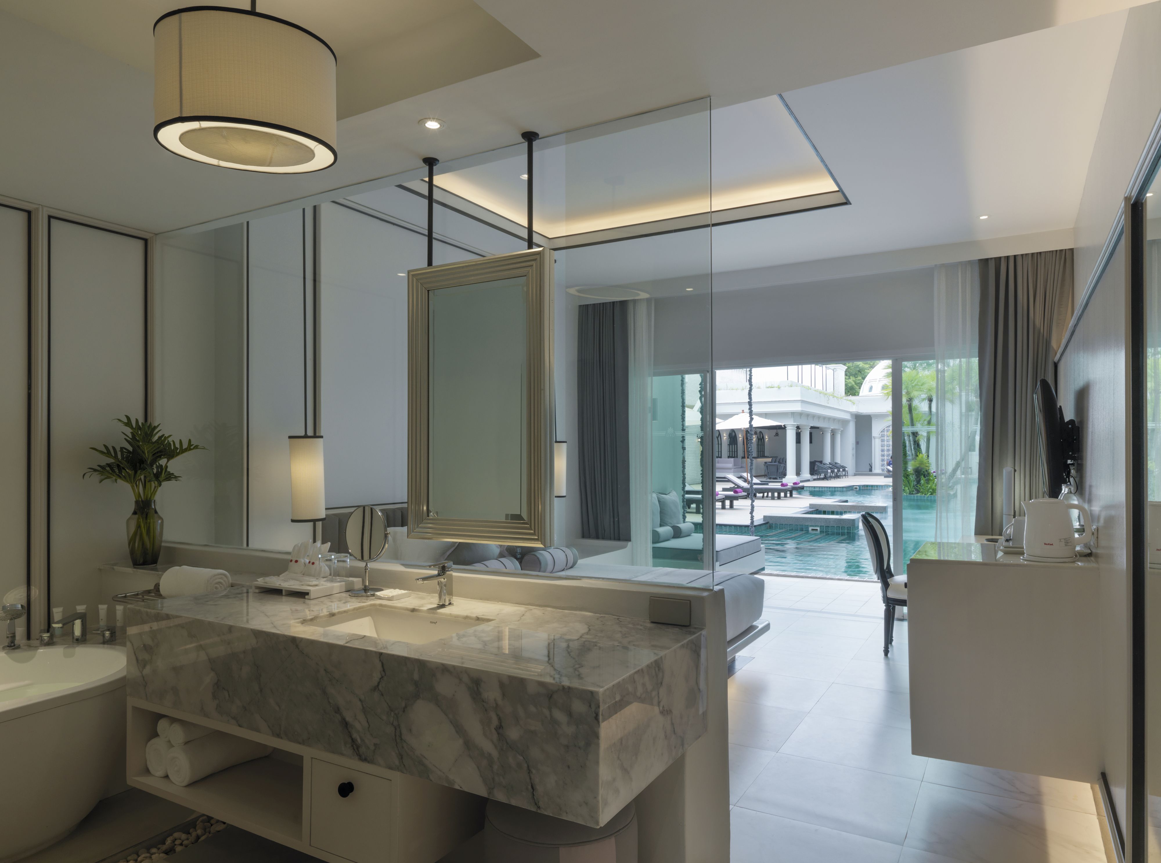 Deluxe Room, Pool Access | Bathroom | Separate tub and shower, deep soaking tub, rainfall showerhead