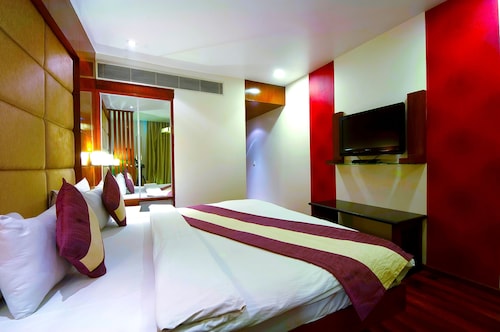 Hotel Aura - Near to New Delhi Railway Station