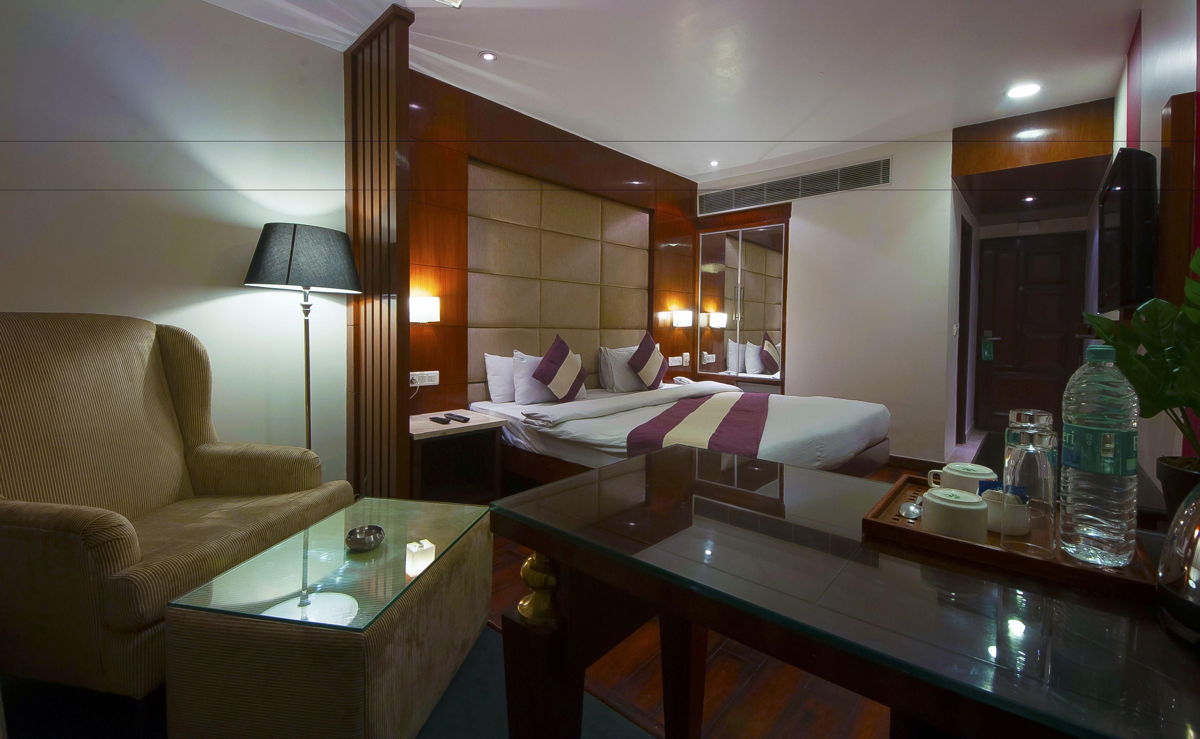 Photo - Hotel Aura Near Connaught Place