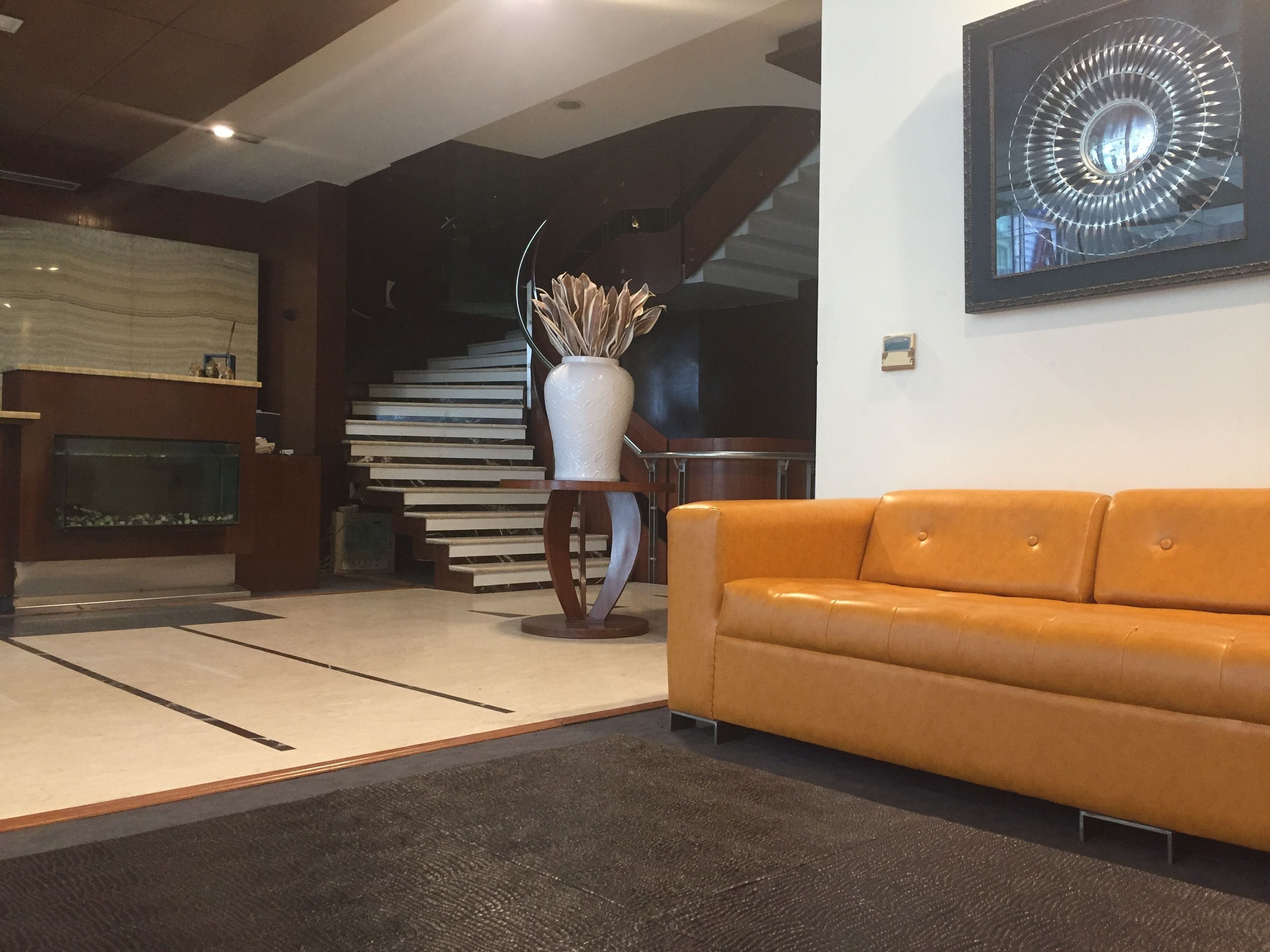 Photo - Hotel Aura Near Connaught Place