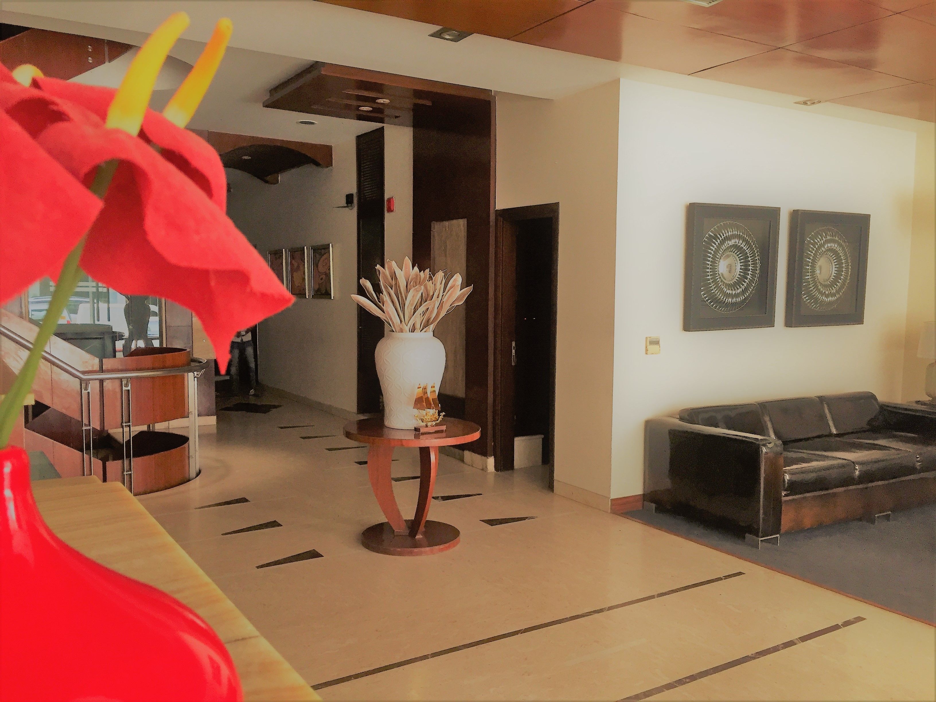 Photo - Hotel Aura Near Connaught Place