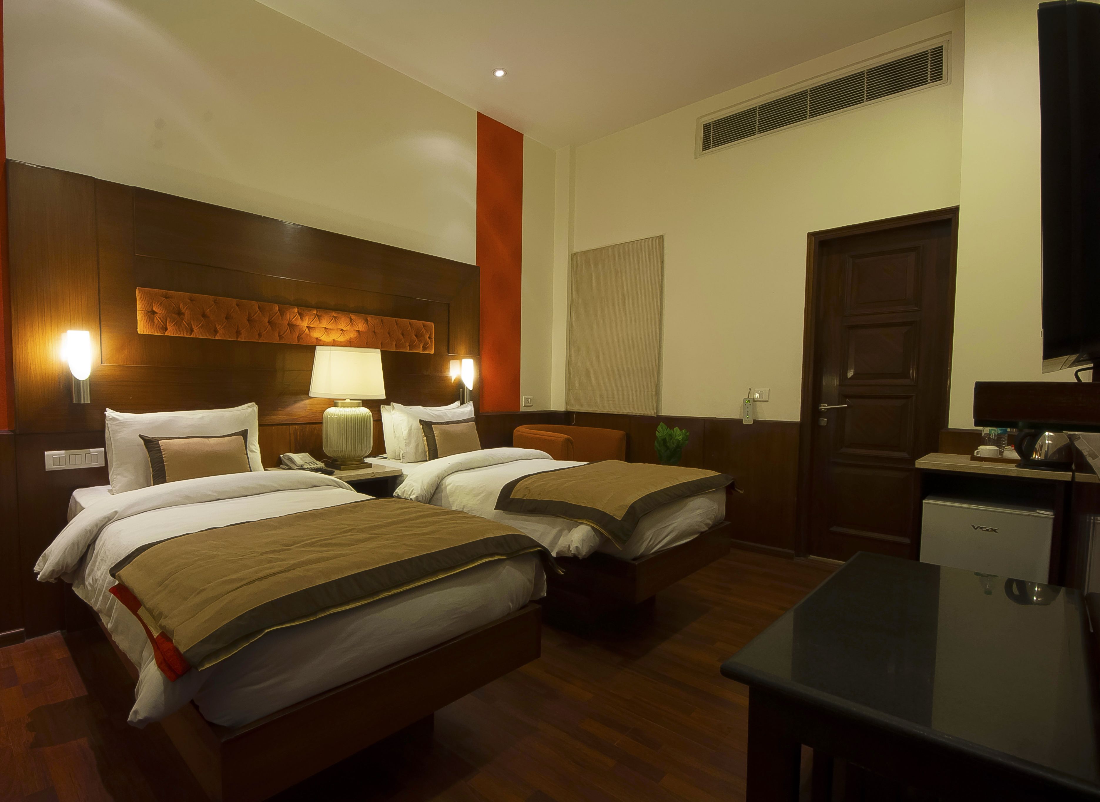 Photo - Hotel Aura Near Connaught Place