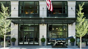 Exterior - Crosby Street (New York)