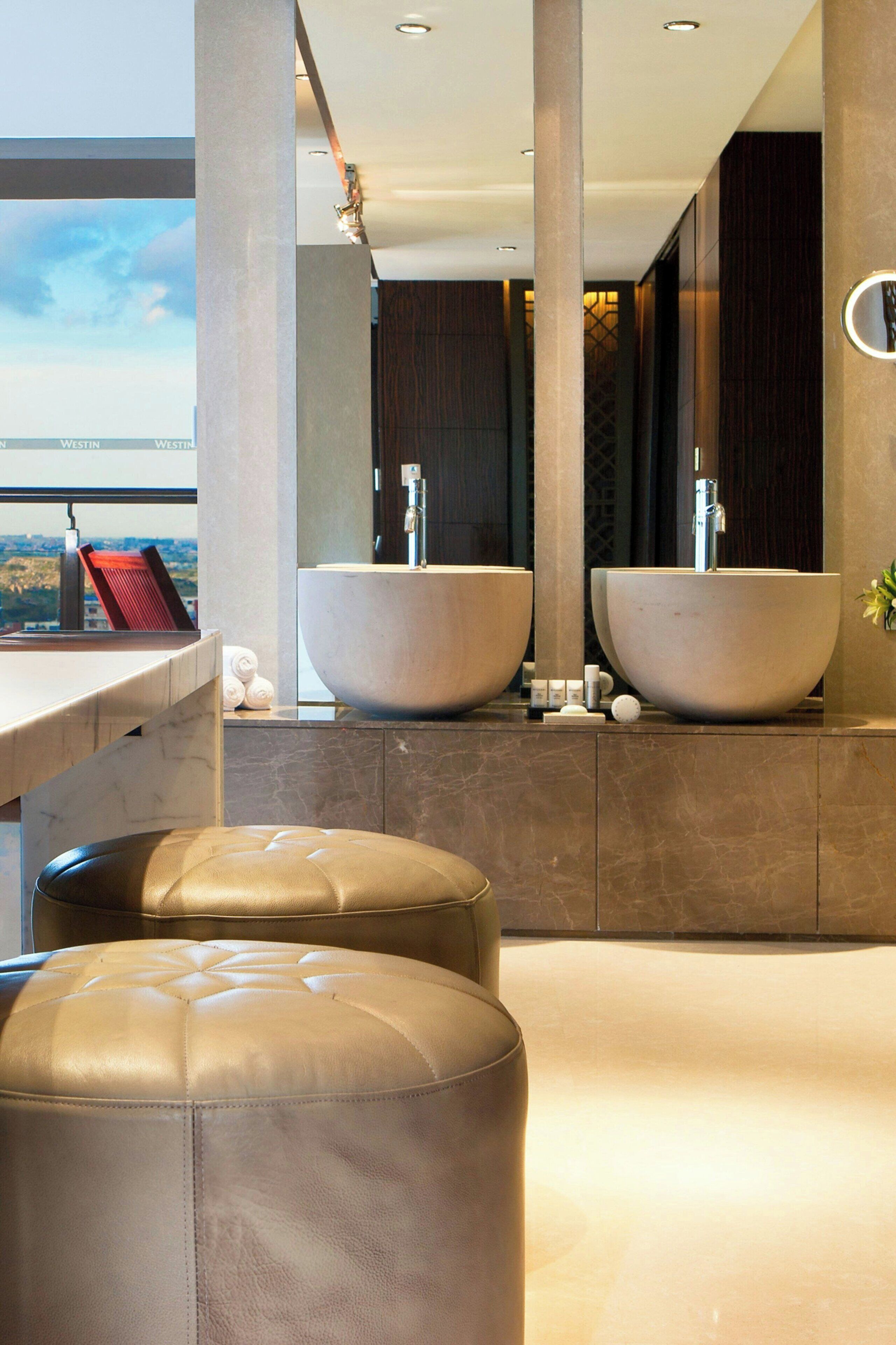 presidential suite, 1 king bed, non smoking, balcony | 1 bedroom, premium bedding, minibar, in-room safe