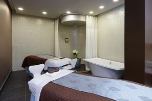 Couples treatment room(s), body treatments, deep-tissue massages - Hilton Richmond Hotel & Spa/Short Pump (Richmond)