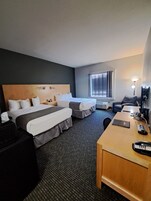 Caja de seguridad en la habitación y escritorio 