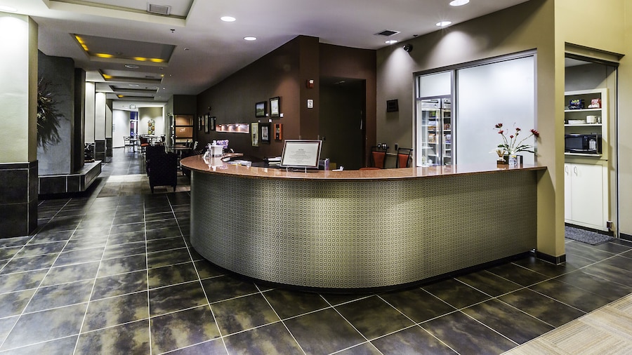 Spark by Hilton Artesia