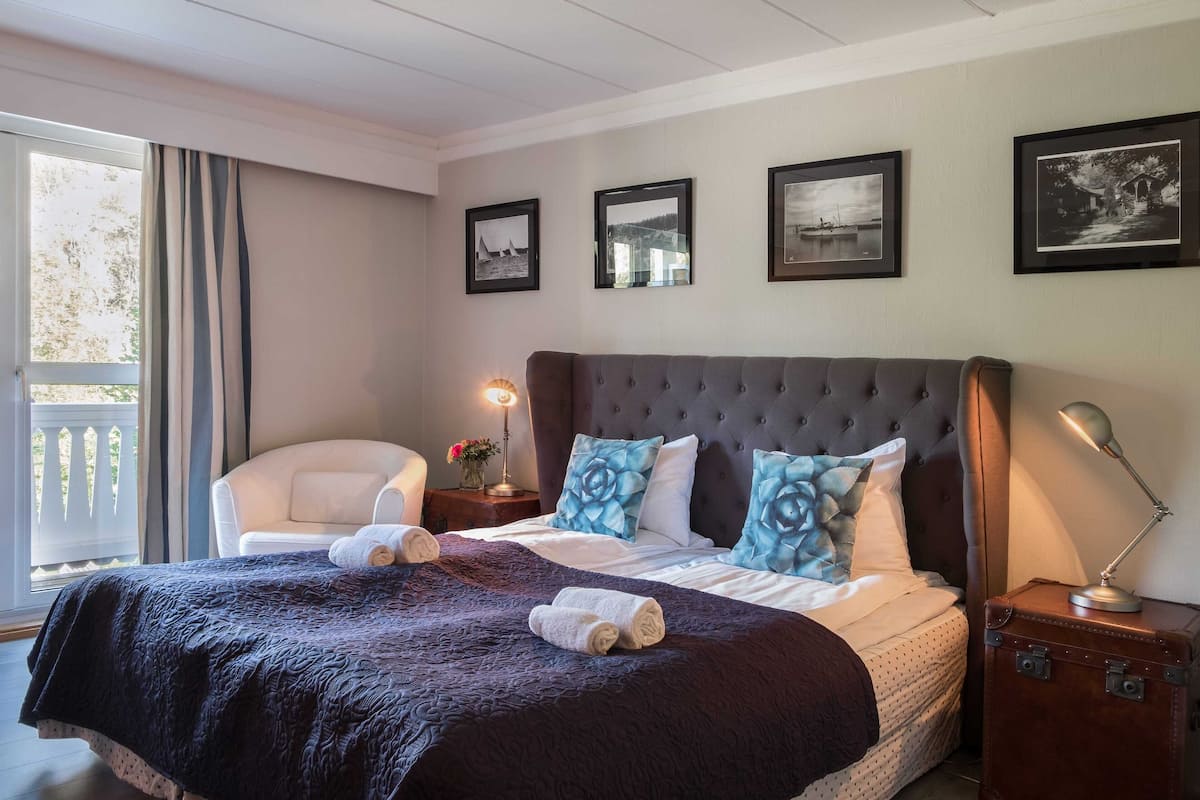 Superior Dobbeltrom med balkong | 1 bedroom, blackout curtains, soundproofing, free WiFi