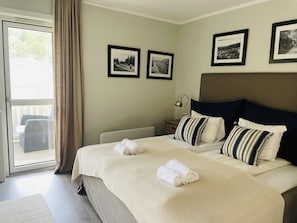 Juniorsuite med dobbeltseng | 遮光窗簾/窗簾、隔音、免費 Wi-Fi、床單
