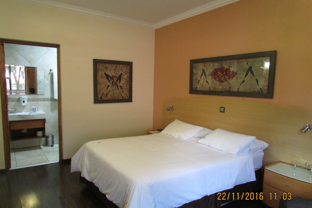 Chambre Standard, 1 grand lit