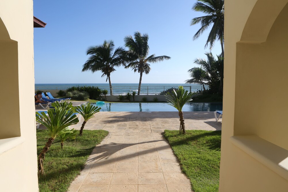 Barefoot Beach Pad 4