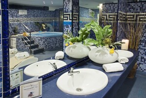 2 salas de tratamientos, masajes