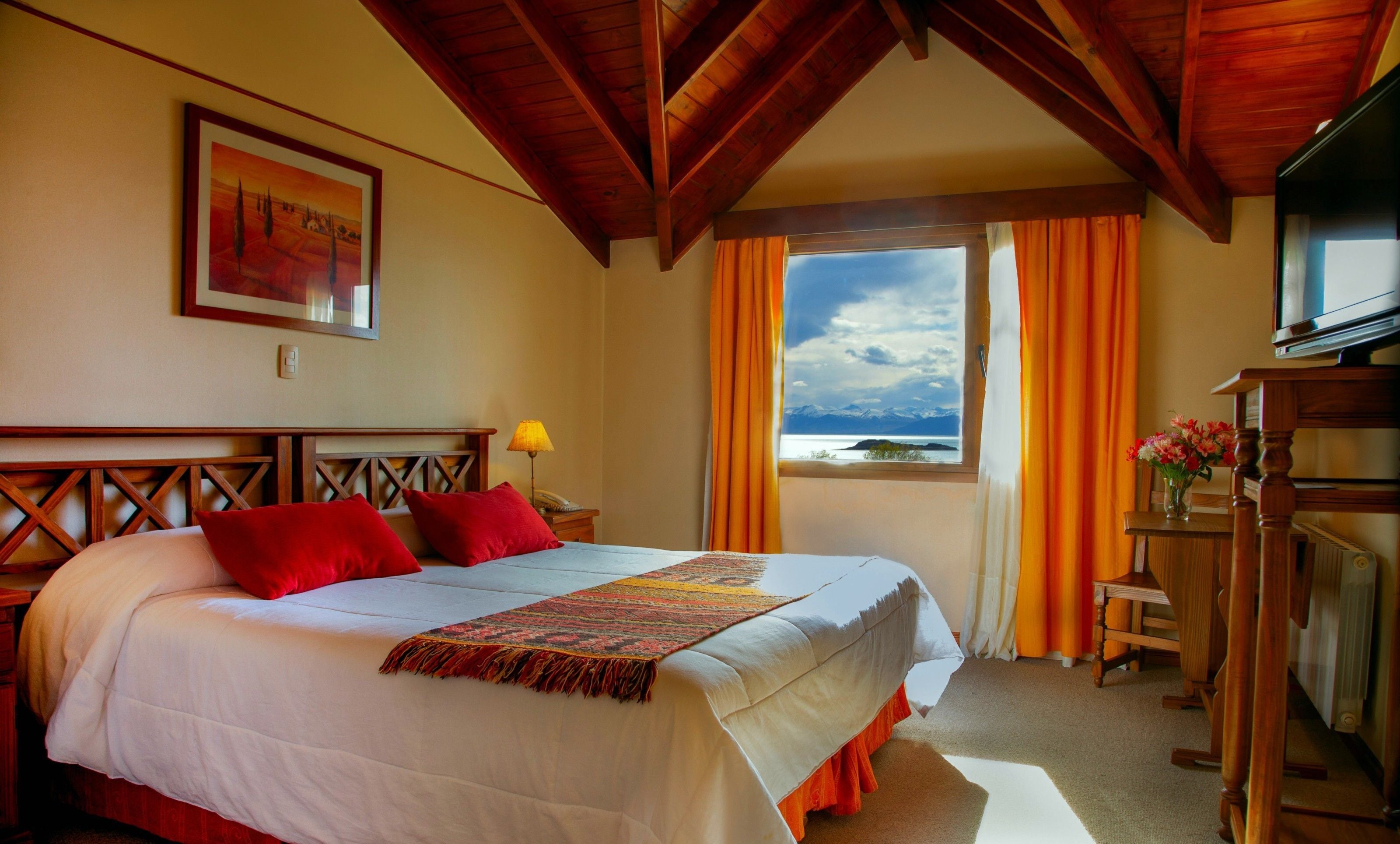 Doppelzimmer, Seeblick | Zimmersafe, Schreibtisch, schallisolierte Zimmer, kostenlose Babybetten