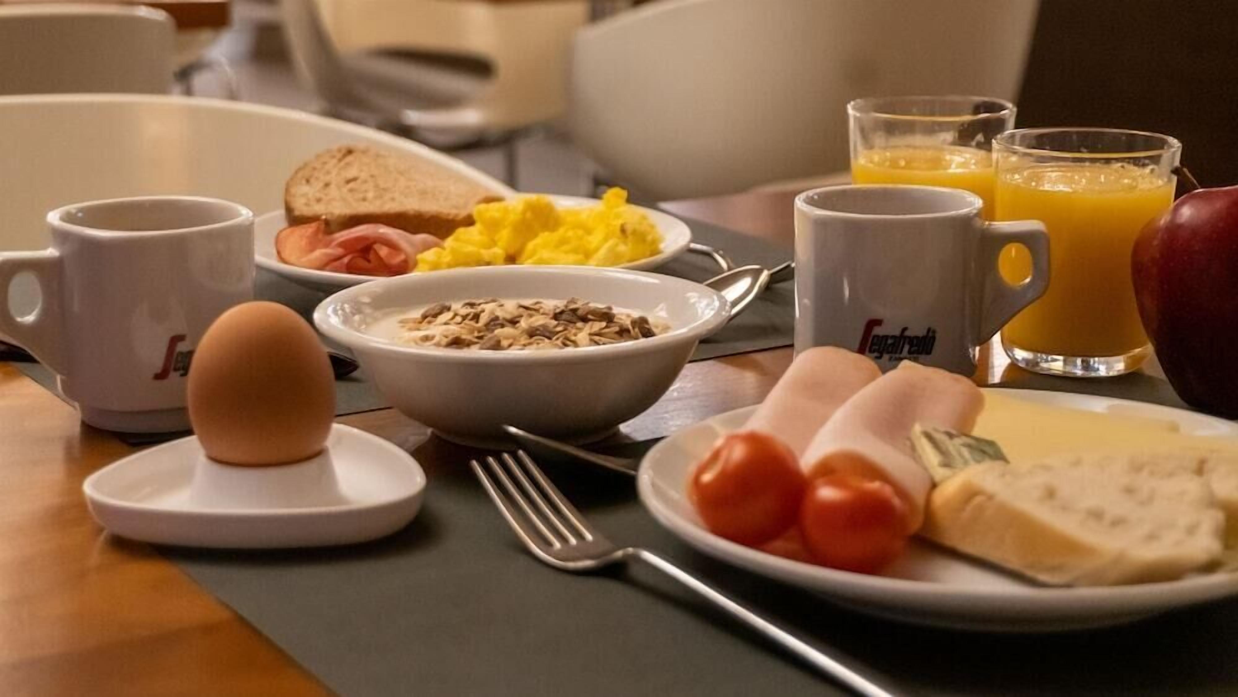 Breakfast meal