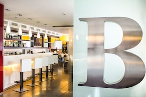 Bar (on property) - Base Hotel To Stay (Noventa di Piave)
