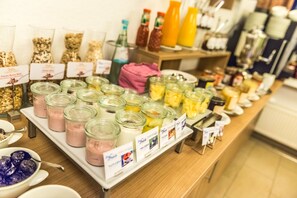 Free buffet breakfast