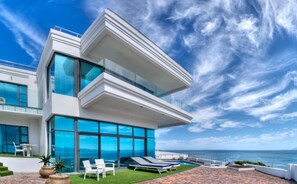 Exterior - Sea Star Cliff (De Kelders)