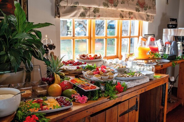 Gratis frukostbuffé varje dag