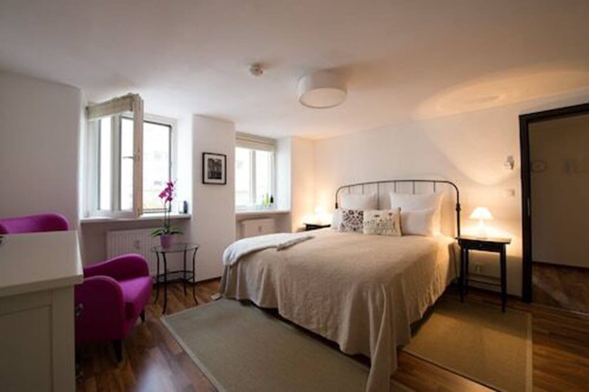 double room | 1 bedroom, hypo-allergenic bedding, in-room safe, free wifi