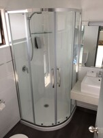 Premium bedding, iron/ironing board, free WiFi, bed sheets