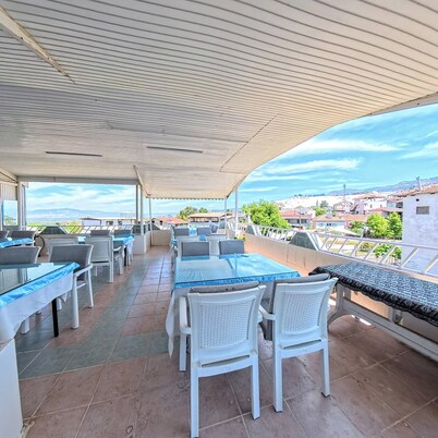 Kervansaray Hotel & Pension
